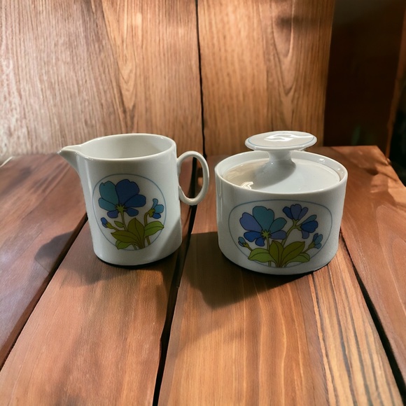 Vintage Mid Century Modern Thomas Germany China Teapot with Sugar and Creamer - Picture 6 of 11